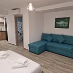 Joanna * Saranda