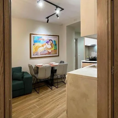 Joanna Apartment *